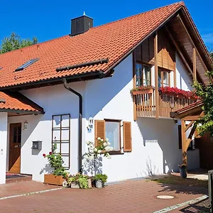 Traumhafte Auf 100 Quadratmetern Für 6 Pers Nähe München, Icm, Therme, Muc Forstinning